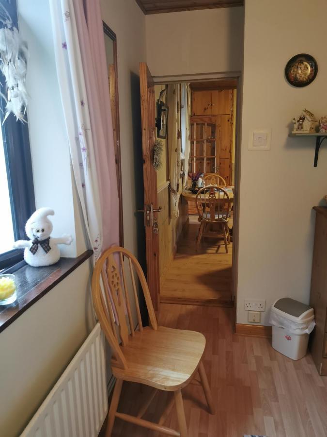 Catherine'S Lair A Quiet Peaceful Homestay Уестпорт Екстериор снимка