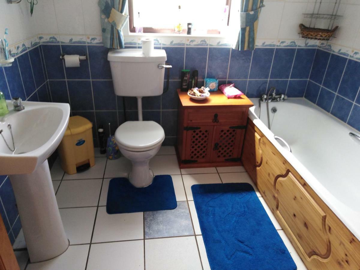 Catherine'S Lair A Quiet Peaceful Homestay Уестпорт Екстериор снимка